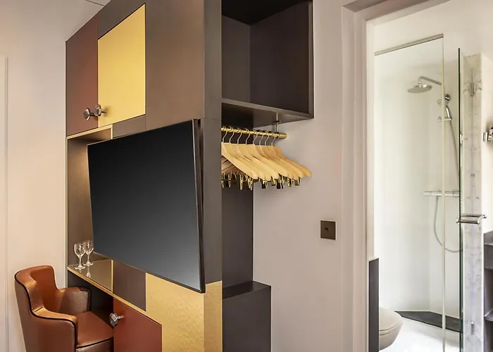 Western Sydney Opera Otel 3*