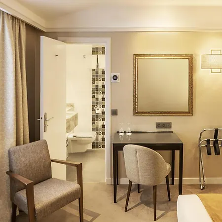 Western Sydney Opera 3* פריז