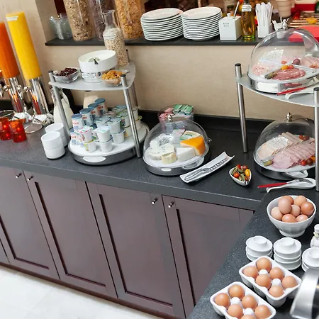 فندق Western Sydney Opera باريس