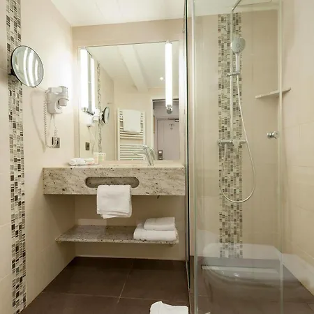 Hotel Western Sydney Opera