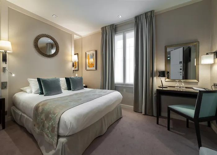 Western Sydney Opera Hotel