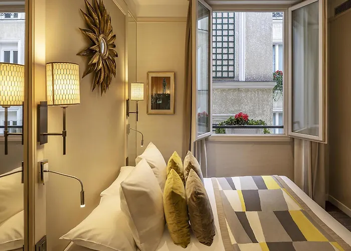 Hotel Western Sydney Opera 3*